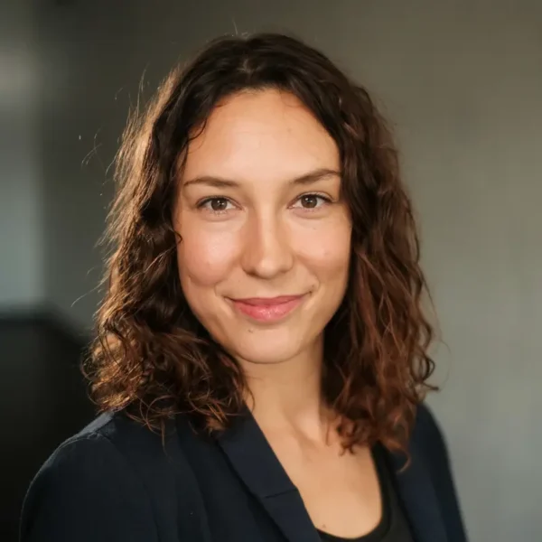 Porträt Debi Kiener