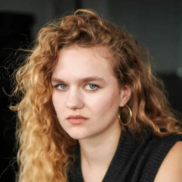 Portrait Sara De Angelis