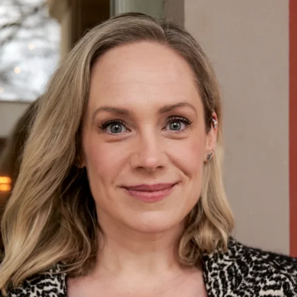 Portrait Thea Schütte